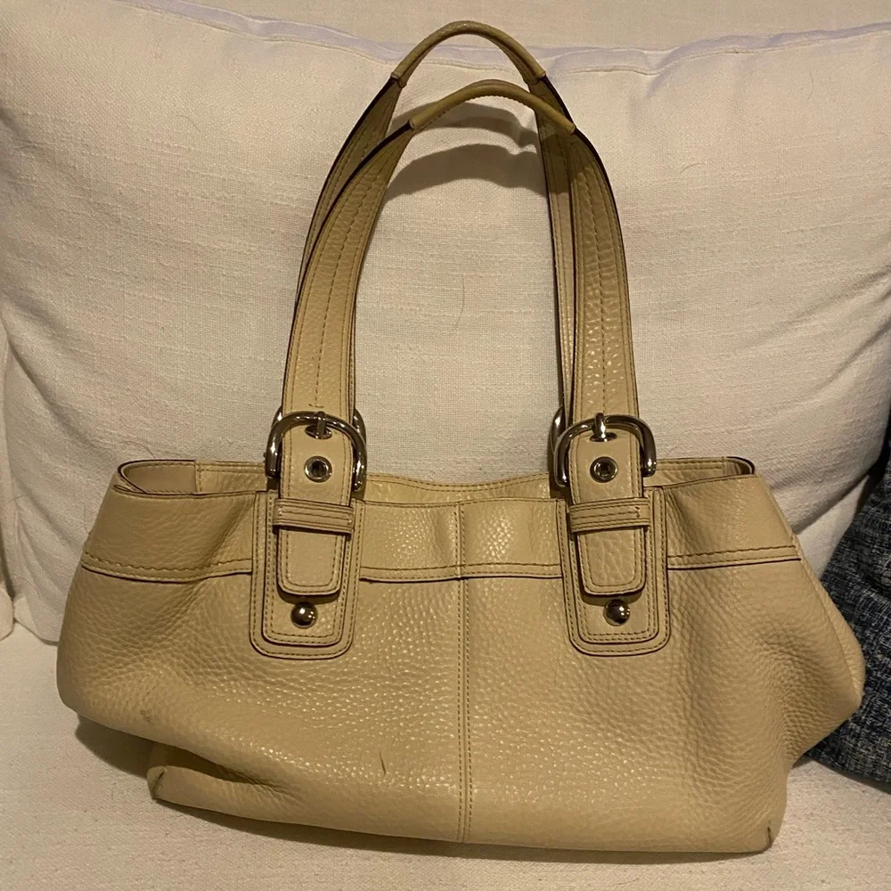 Coach bag - Picture 2 of 3